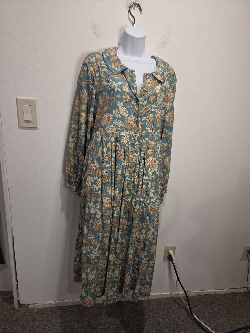 New April Cornell Size S Charlotte Timeless Boho Midi Dress POCKETS